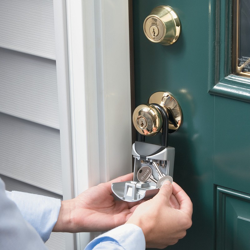 Master Lock 5406EURD schránka na klíče s okem