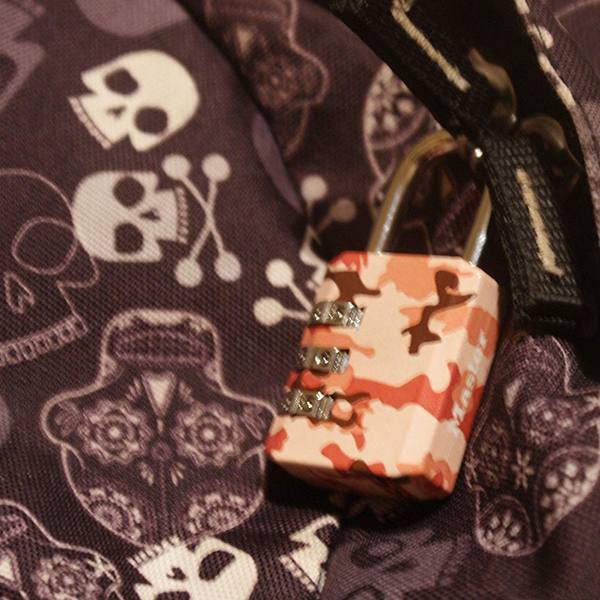Master Lock 1509EURDCAMO kombinační visací zámek 30 mm camo