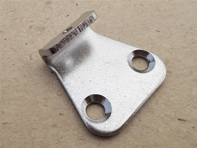 OJOP 8 SS-3 protiplech nerezový 304 zapuštěné otvory