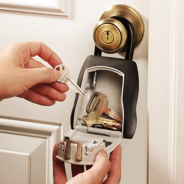 Master Lock 5400EURD schránka na klíče s okem