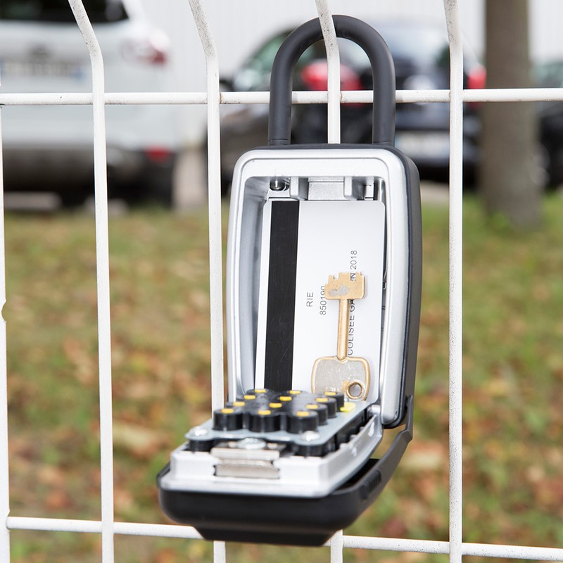 Master Lock 5422EURD schránka na klíče s okem přenosná
