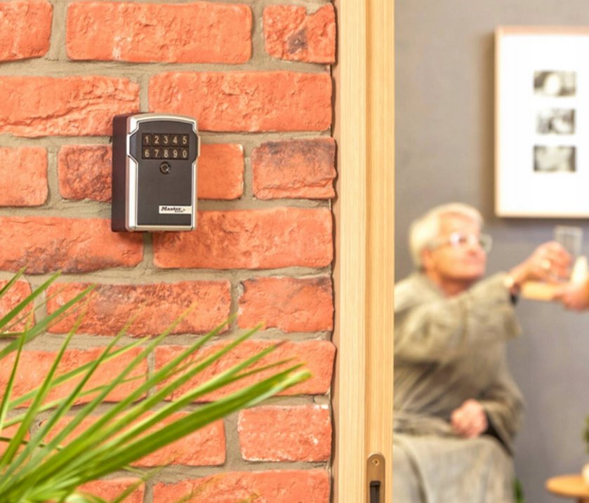 Master Lock 5441EURD bezpečnostní schránka na klíče Bluetooth