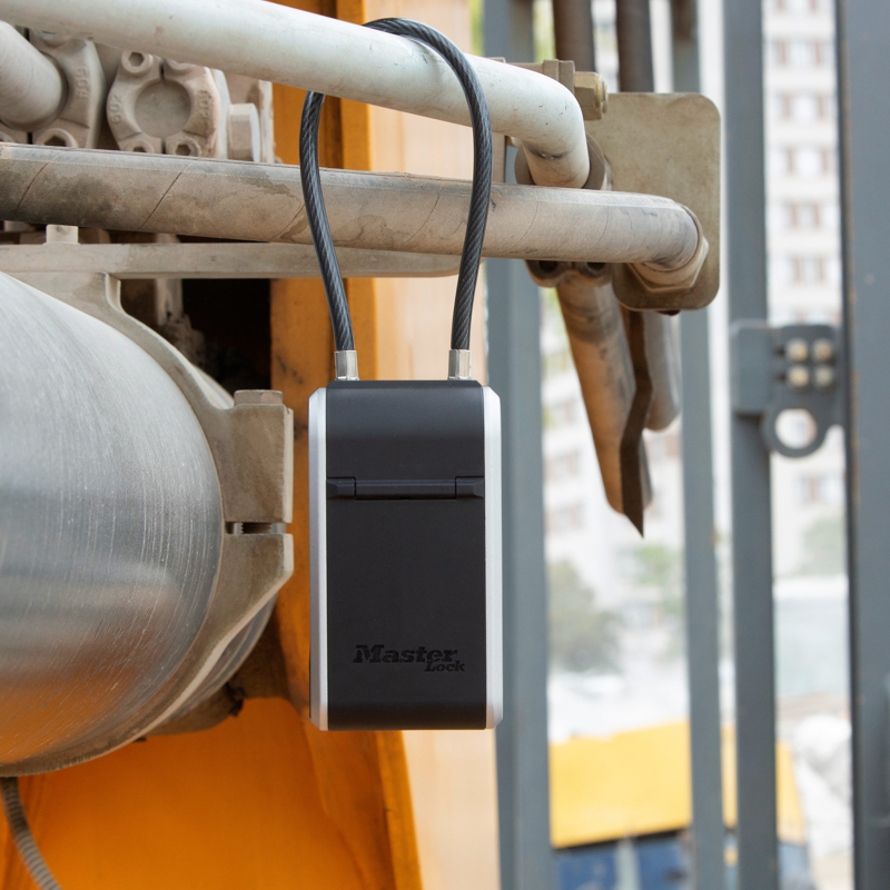 Master Lock 5482EURD schránka na klíče s lankem velká