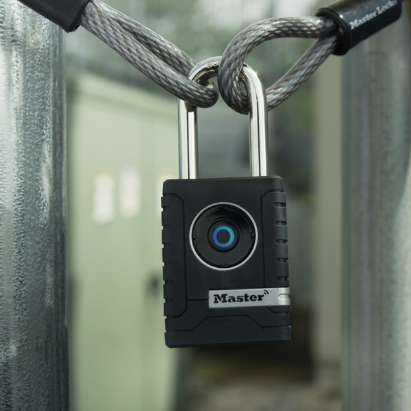 Master Lock 4401EURHEC visací zámek černý Bluetooth